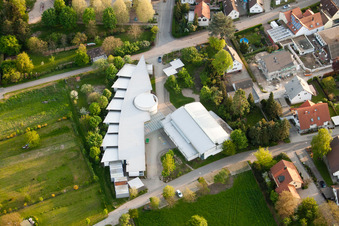 Vue aérienne de École primaire Würmersheim à le quartier Würmersheim in Durmersheim dans le département Bade-Wurtemberg, Allemagne