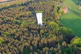Vue aérienne de Château d'eau Berg à Berg dans le département Rhénanie-Palatinat, Allemagne