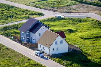 Vue aérienne de Nouvelle zone de développement dans le NE à le quartier Schaidt in Wörth am Rhein dans le département Rhénanie-Palatinat, Allemagne