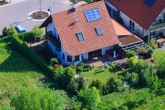 Enregistrement par drone de Dans la phrase à le quartier Mörzheim in Landau in der Pfalz dans le département Rhénanie-Palatinat, Allemagne