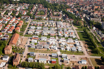 Vue aérienne de Lina-Kössler-Straße et Emma-Maxon-Straße à Landau in der Pfalz dans le département Rhénanie-Palatinat, Allemagne