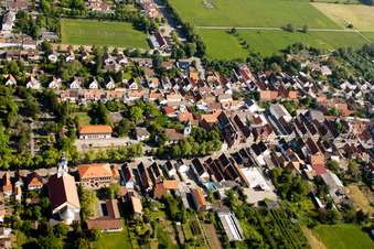 Vue d'oiseau de Quartier Queichheim in Landau in der Pfalz dans le département Rhénanie-Palatinat, Allemagne