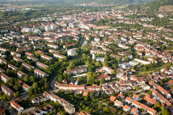 Vue d'oiseau de Plaine inondable à le quartier Durlach in Karlsruhe dans le département Bade-Wurtemberg, Allemagne