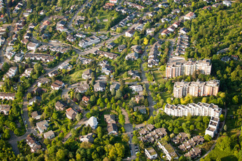 Vue aérienne de Quartier Geigersberg dans la zone urbaine à le quartier Durlach in Karlsruhe dans le département Bade-Wurtemberg, Allemagne