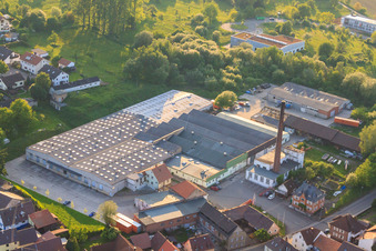 Vue aérienne de Centre de karting et d'événements à le quartier Stupferich in Karlsruhe dans le département Bade-Wurtemberg, Allemagne