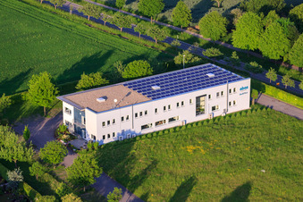 Vue aérienne de LEITWERKAG, ABAS Project Management GmbH à le quartier Stupferich in Karlsruhe dans le département Bade-Wurtemberg, Allemagne