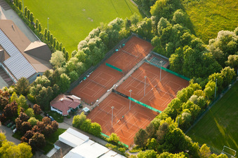 Vue aérienne de Reichenbach, Tennis Club Waldbronn e. V à le quartier Busenbach in Waldbronn dans le département Bade-Wurtemberg, Allemagne