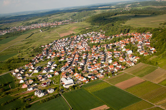 Vue aérienne de Du sud-ouest à le quartier Malschenberg in Rauenberg dans le département Bade-Wurtemberg, Allemagne