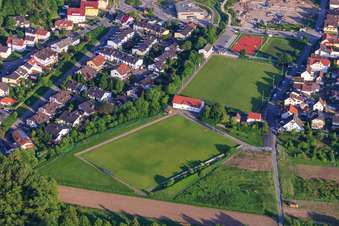 Vue aérienne de VfB Rauenberg 1920 eV à Rauenberg dans le département Bade-Wurtemberg, Allemagne