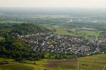Vue aérienne de De l'est à le quartier Malschenberg in Rauenberg dans le département Bade-Wurtemberg, Allemagne