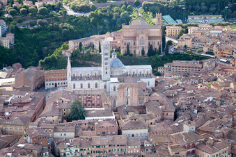 Vue aérienne de Siena dans le département Siena, Italie