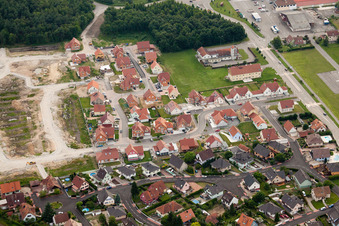 Image drone de Seltz dans le département Bas Rhin, France