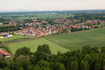 Photographie aérienne de Roppenheim dans le département Bas Rhin, France