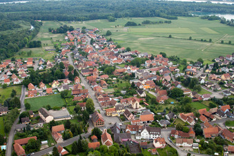 Vue d'oiseau de Dalhunden dans le département Bas Rhin, France