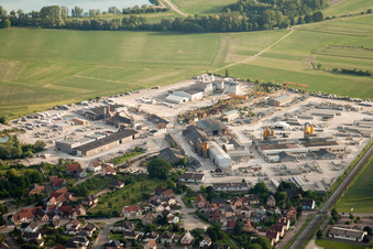 Vue aérienne de Kilstett dans le département Bas Rhin, France
