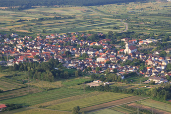 Vue aérienne de Rue Winkel à le quartier Urloffen in Appenweier dans le département Bade-Wurtemberg, Allemagne