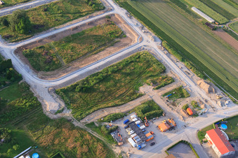 Vue aérienne de Aménagement du nouveau quartier résidentiel de la Beethovenstrasse à le quartier Urloffen in Appenweier dans le département Bade-Wurtemberg, Allemagne