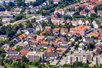 Vue aérienne de Bismarckstraße, Gartenstraße depuis l'est à Kandel dans le département Rhénanie-Palatinat, Allemagne