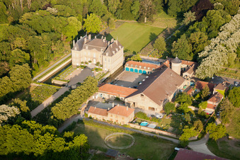 Photographie aérienne de Château de La Grange à Manom dans le département Moselle, France