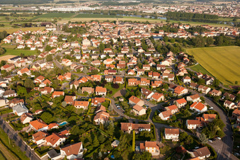 Vue aérienne de Manom dans le département Moselle, France