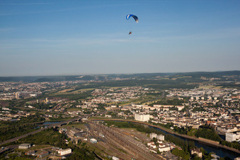 Vue aérienne de Thionville à Yutz dans le département Moselle, France