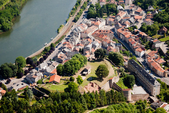 Vue aérienne de Sierck-les-Bains dans le département Moselle, France