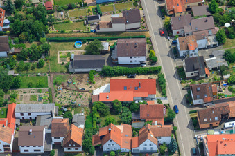 Vue oblique de Waldstr à Kandel dans le département Rhénanie-Palatinat, Allemagne