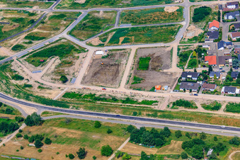 Nouvelle zone de développement ouest à Jockgrim dans le département Rhénanie-Palatinat, Allemagne hors des airs