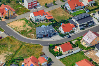 Vue aérienne de Pamina Platics à le quartier Hardtwald in Neupotz dans le département Rhénanie-Palatinat, Allemagne