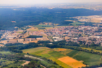 Vue oblique de Vue de la ville depuis le sud-est à Germersheim dans le département Rhénanie-Palatinat, Allemagne