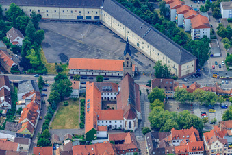 Vue aérienne de Saint-Jacques à Germersheim dans le département Rhénanie-Palatinat, Allemagne