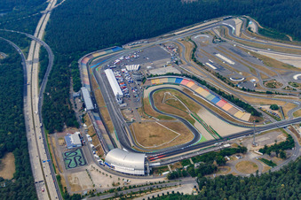 Vue aérienne de Hockenheimring. Motodrome à Hockenheim dans le département Bade-Wurtemberg, Allemagne