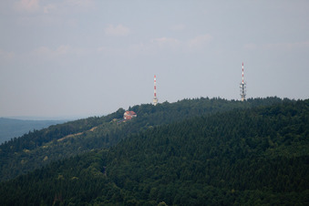 Vue aérienne de Du sud à le quartier Königstuhl in Heidelberg dans le département Bade-Wurtemberg, Allemagne