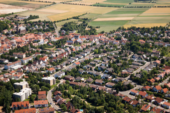 Vue aérienne de Lessingstr à Göllheim dans le département Rhénanie-Palatinat, Allemagne