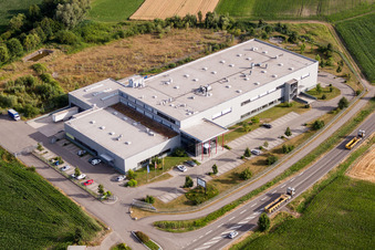 ADA Cosmetics International GmbH à le quartier Bodersweier in Kehl dans le département Bade-Wurtemberg, Allemagne depuis l'avion