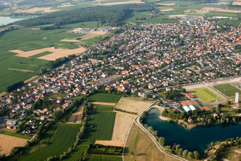 Gambsheim dans le département Bas Rhin, France depuis l'avion