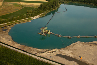 Photographie aérienne de Travaux de gravier à Gambsheim dans le département Bas Rhin, France