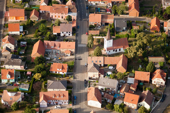 Bischwiller dans le département Bas Rhin, France depuis l'avion