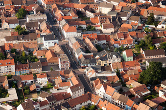 Vue oblique de Bischwiller dans le département Bas Rhin, France