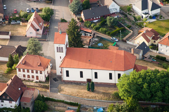 Enregistrement par drone de Schirrhein dans le département Bas Rhin, France