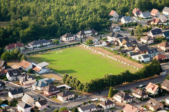 Vue aérienne de Schirrhoffen à Schirrhein dans le département Bas Rhin, France