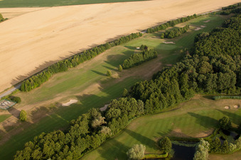 Vue oblique de Golf Club Soufflenheim Baden-Baden à Soufflenheim dans le département Bas Rhin, France