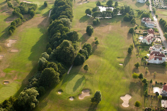 Golf Club Soufflenheim Baden-Baden à Soufflenheim dans le département Bas Rhin, France depuis l'avion