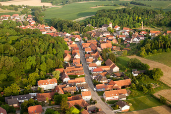 Neewiller-près-Lauterbourg dans le département Bas Rhin, France vue d'en haut