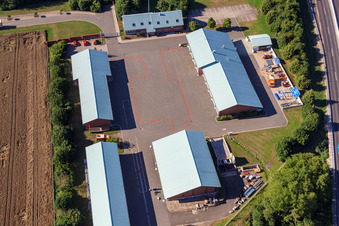 Service d'entretien des routes à Kandel dans le département Rhénanie-Palatinat, Allemagne d'en haut