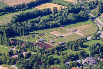 Vue aérienne de Ferme d'autruches de Mhou à Rülzheim dans le département Rhénanie-Palatinat, Allemagne