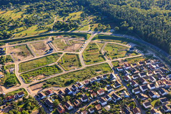 Vue aérienne de Bague pour oiseaux dans la nouvelle zone de développement à Jockgrim dans le département Rhénanie-Palatinat, Allemagne