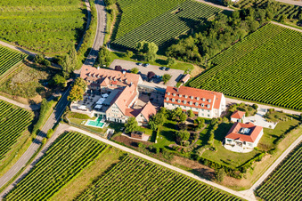 Cour à Leinsweiler dans le département Rhénanie-Palatinat, Allemagne hors des airs