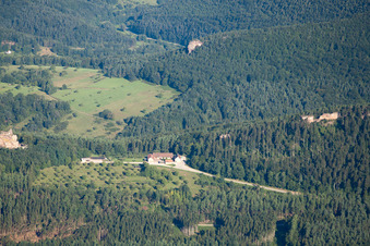 Vue aérienne de Maison Forestière du Fleckenstein à Lembach dans le département Bas Rhin, France