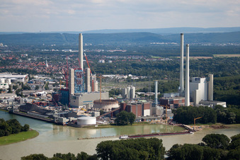 Vue aérienne de Nouveau bâtiment de l'ENBW à le quartier Daxlanden in Karlsruhe dans le département Bade-Wurtemberg, Allemagne